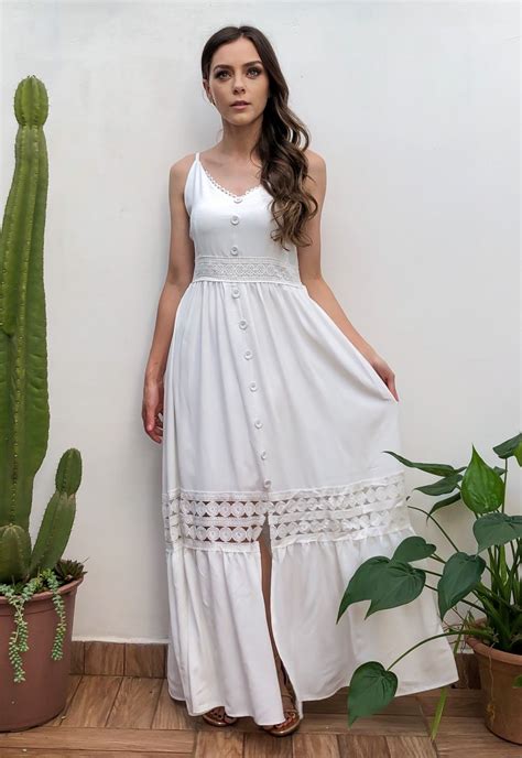 Comprar Vestido Branco Longo com Preços Incríveis .